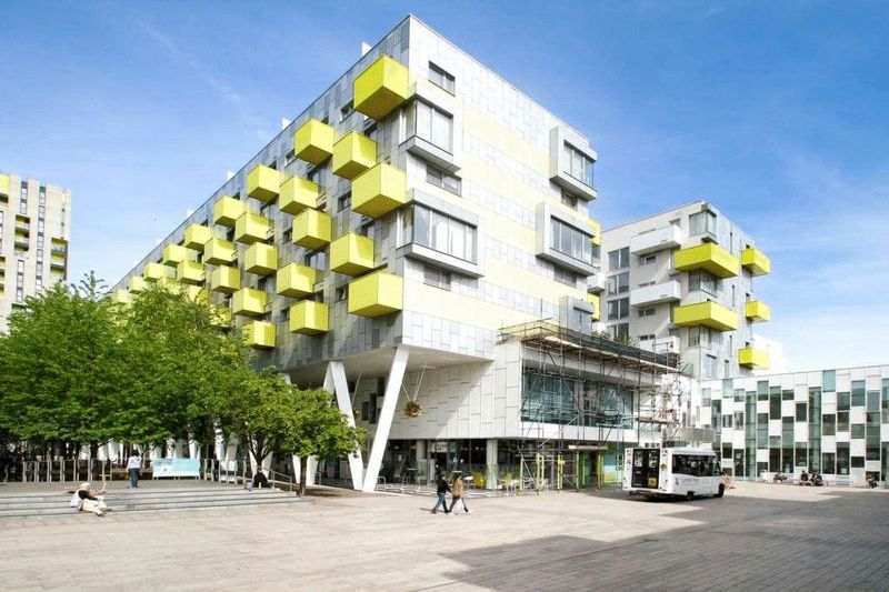 Property photo 1 of 6 Photo 5