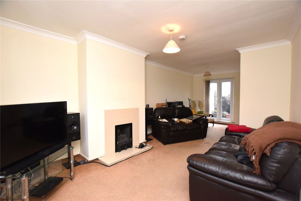 Property photo 2 of 15 Picture No. 06