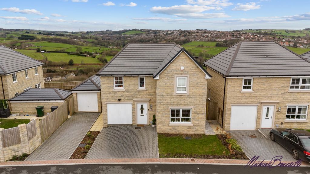 Property photo 1 of 29