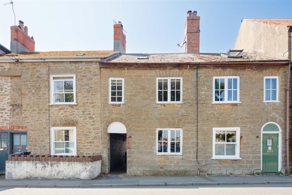 Property photo 1 of 11 Front View.Jpg