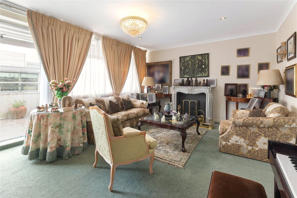 Property photo 2 of 11 Picture No. 03