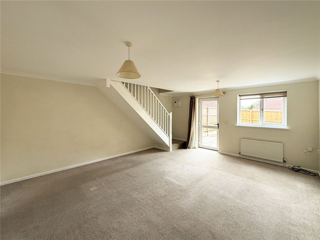 Property photo 2 of 11 Picture No. 03