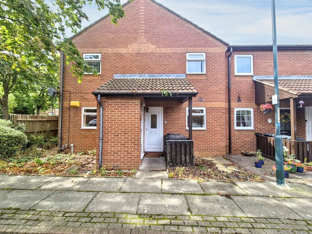 Property photo 1 of 11