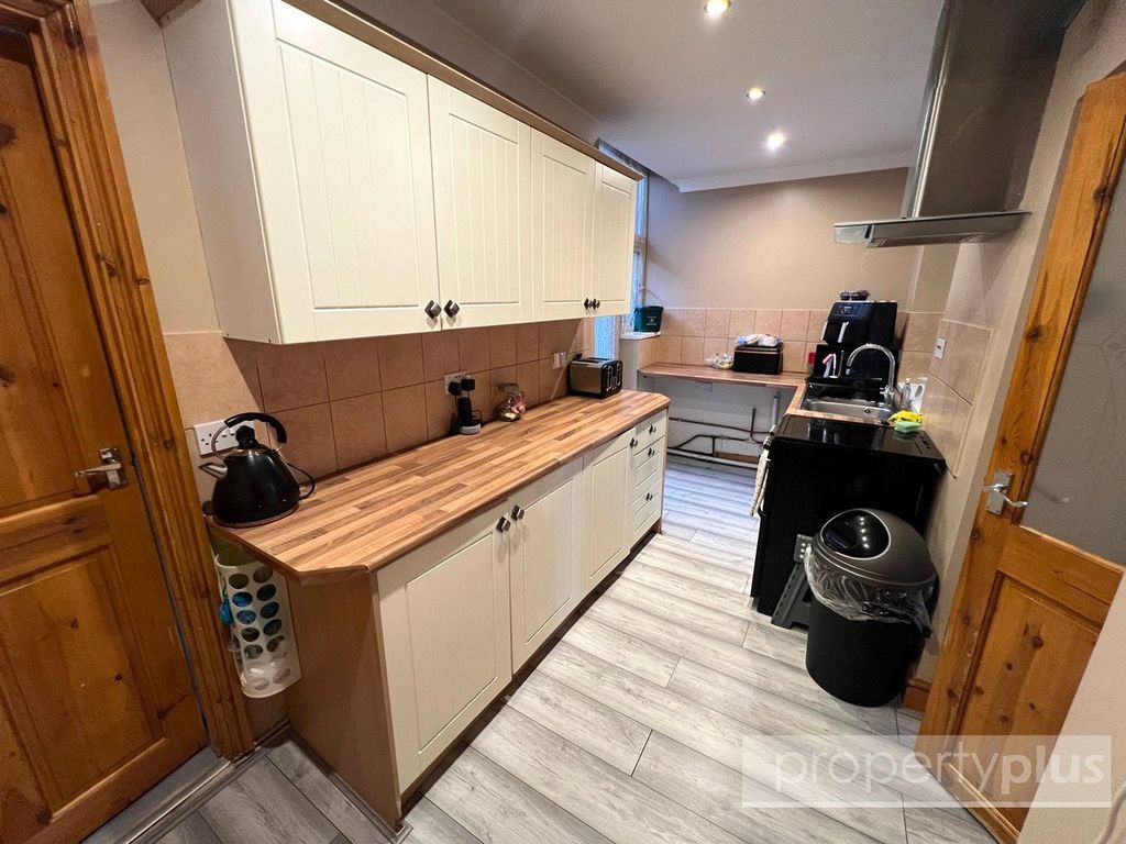 Property photo 2 of 14 Picture No. 14