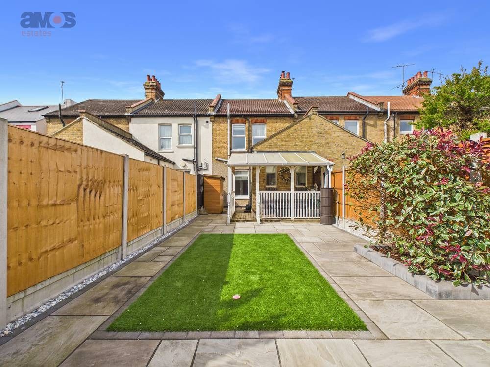 Property photo 2 of 23 5053683