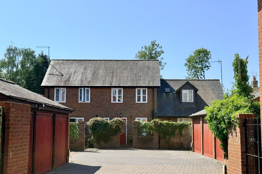 Property photo 2 of 16 The George Mews Photos (2)