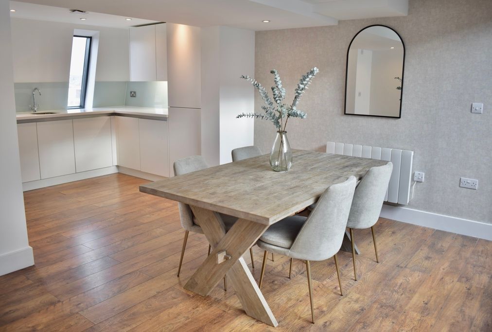 Property photo 2 of 21 Jpg