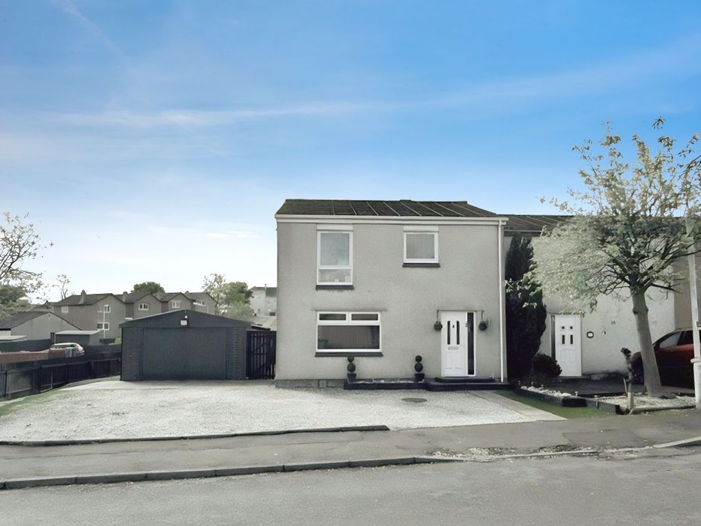 Property photo 2 of 31