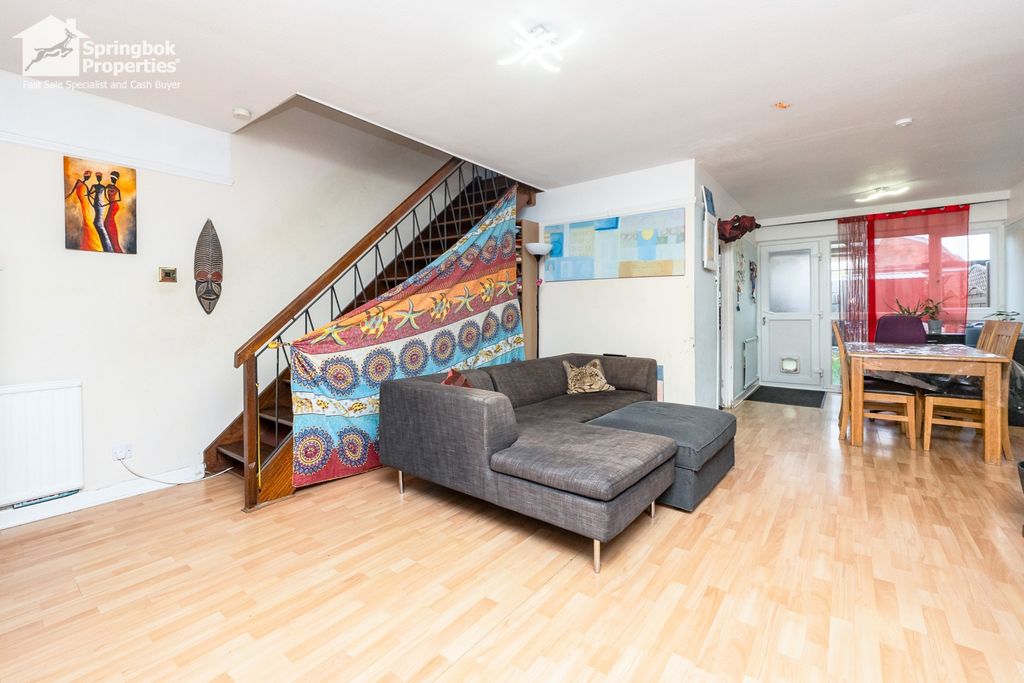 Property photo 2 of 14 Image 2