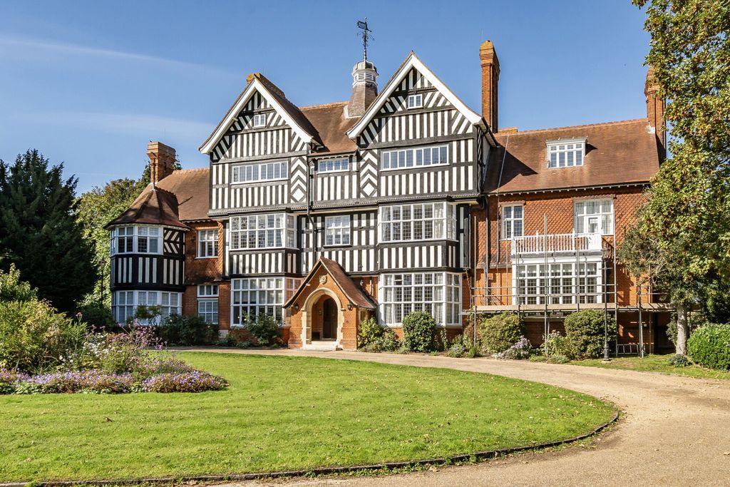 Property photo 1 of 23 External