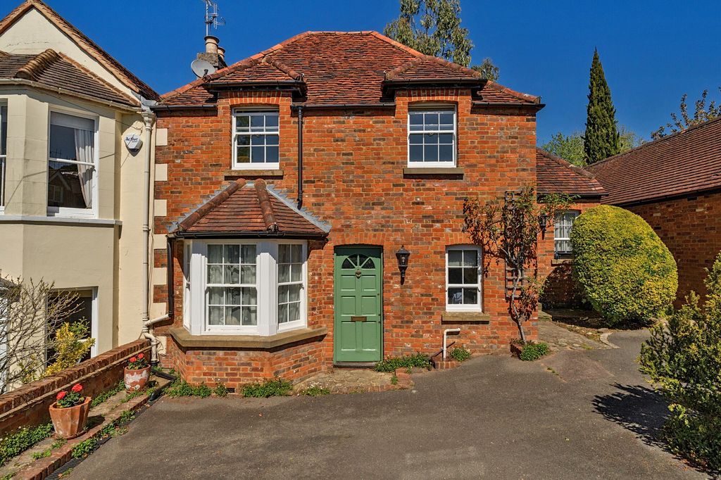 Property photo 1 of 13