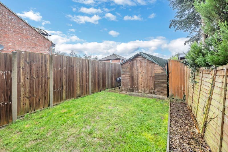 Property photo 3 of 13 Garden