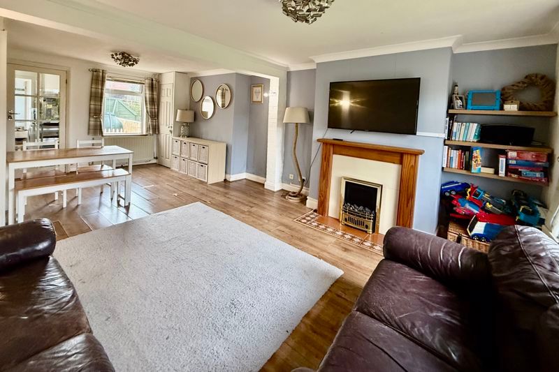 Property photo 2 of 14 Photo 3