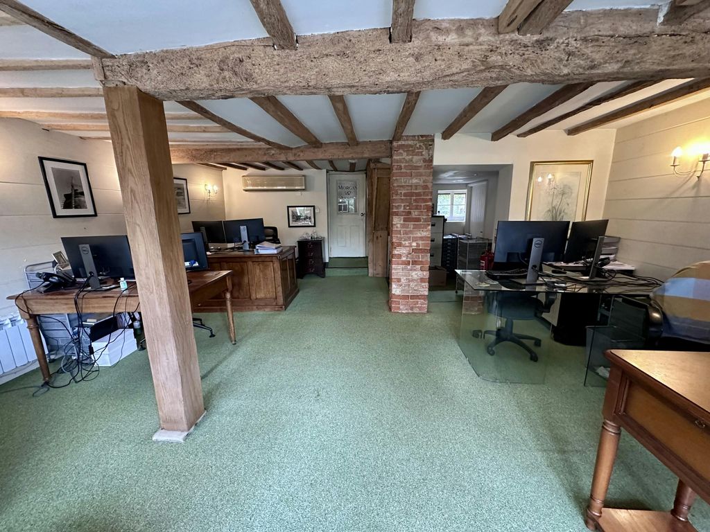 Property photo 2 of 6 Img_8875.Jpeg