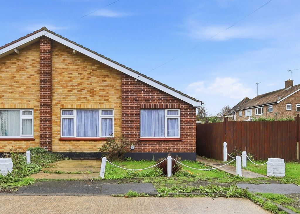 Property photo 1 of 17 Picture No. 02
