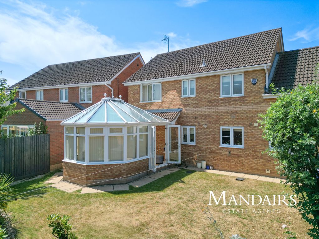 Property photo 2 of 37