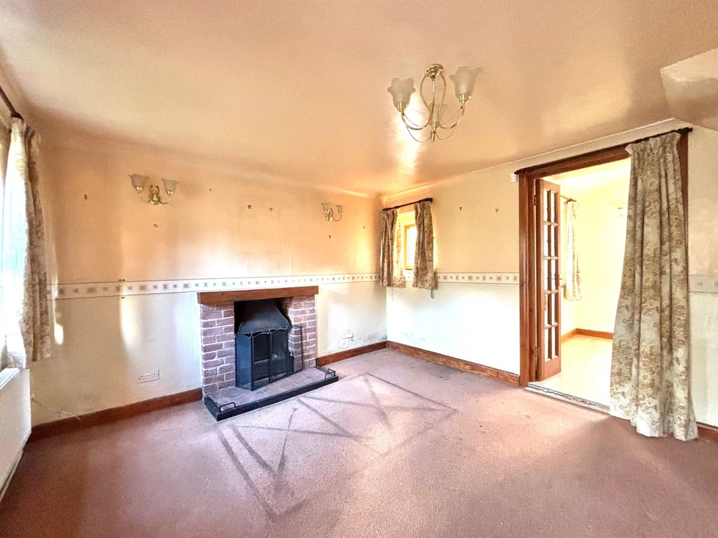 Property photo 3 of 14