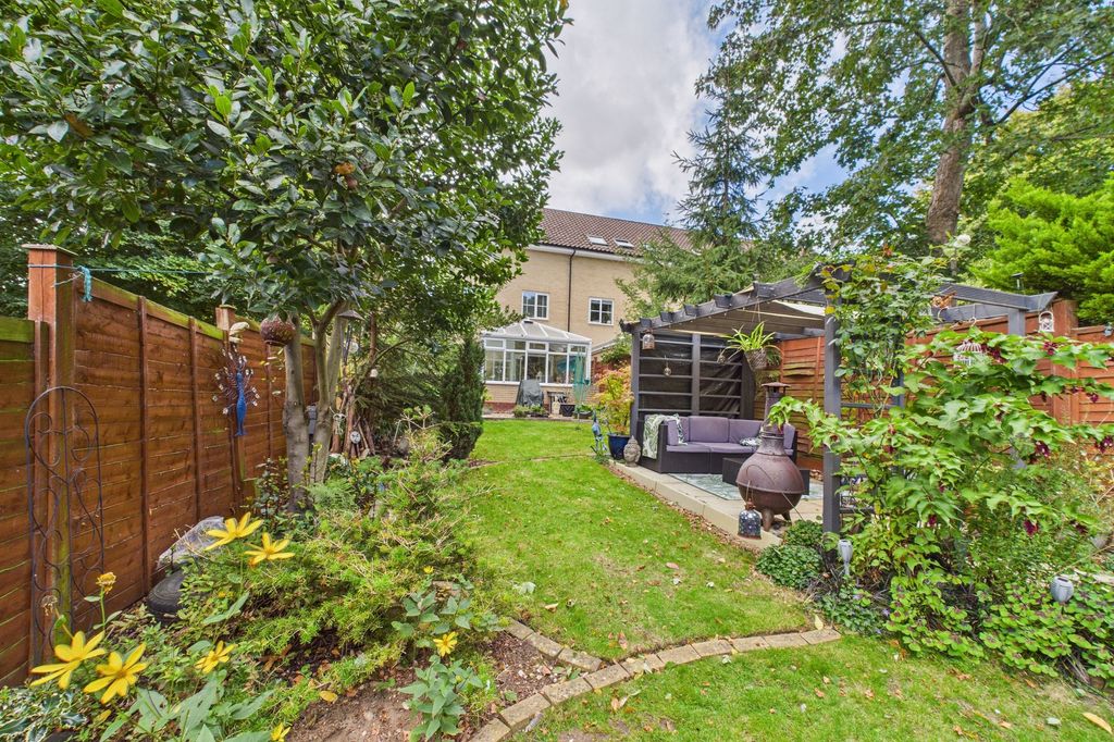 Property photo 3 of 18