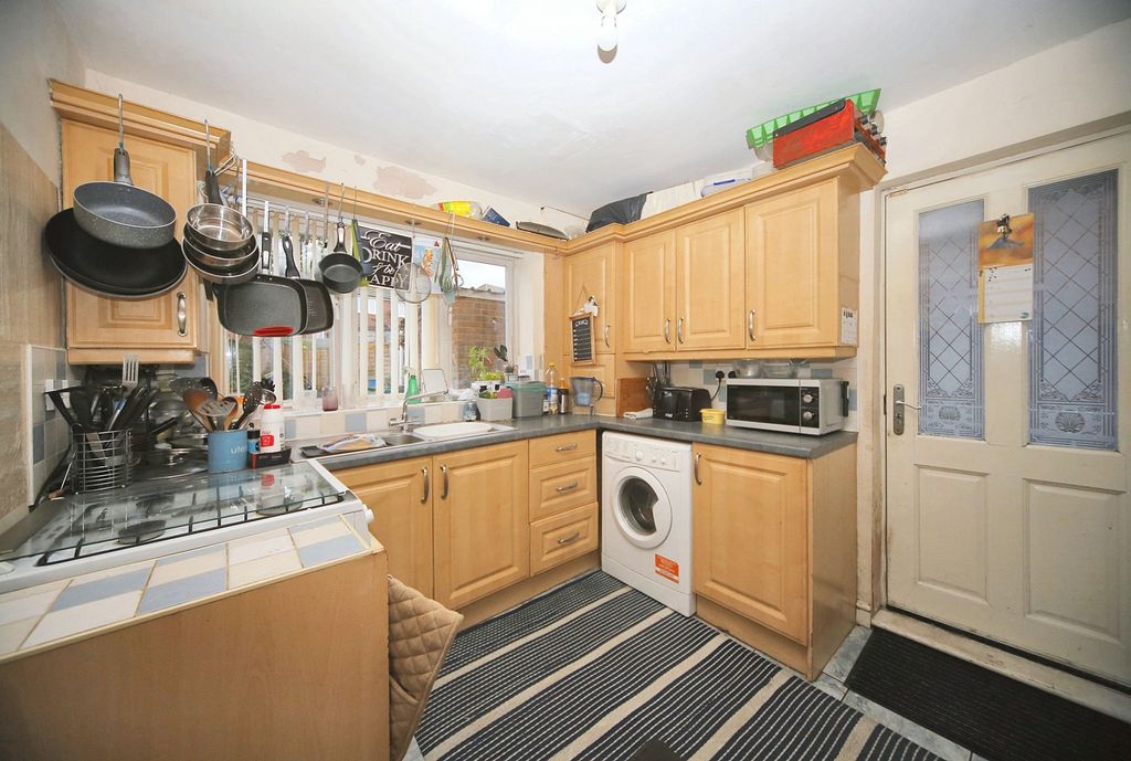 Property photo 3 of 13