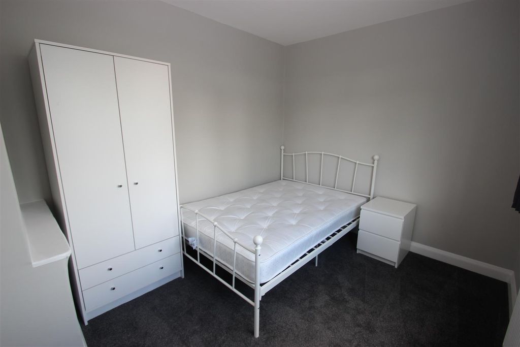 Property photo 2 of 10 Img_6329 (1).Jpg