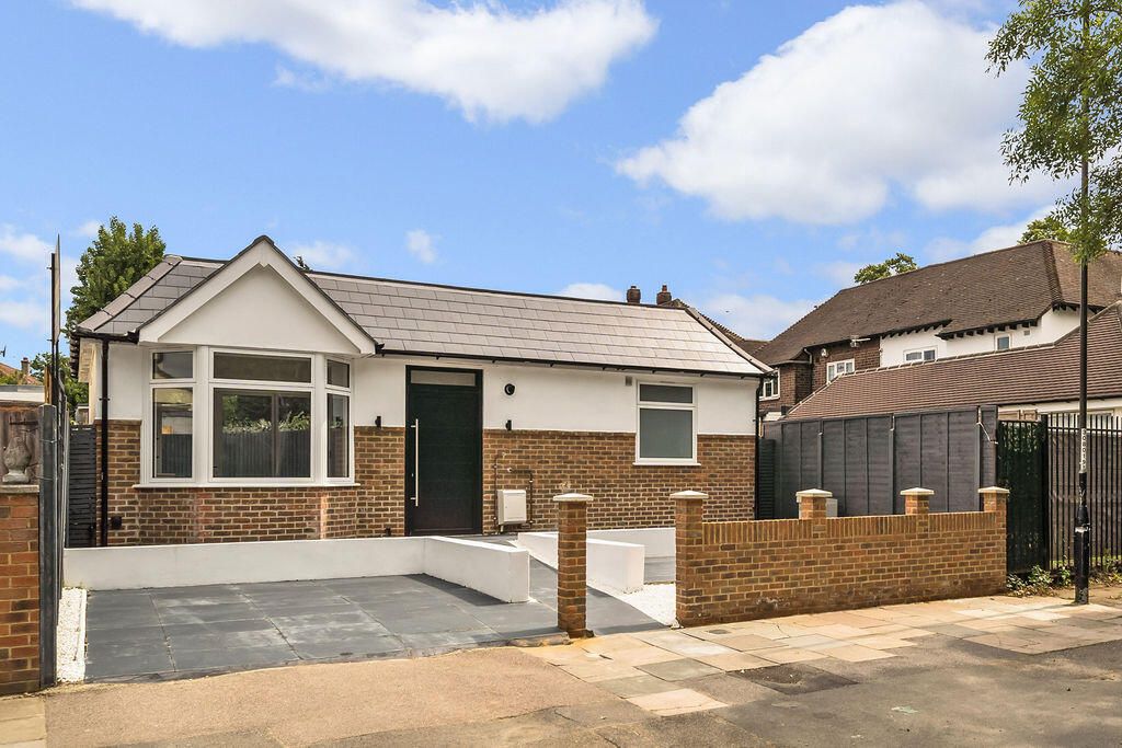 Property photo 1 of 15 External