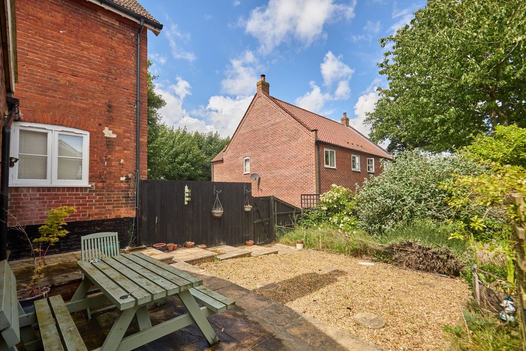 Property photo 3 of 21 Photo 41