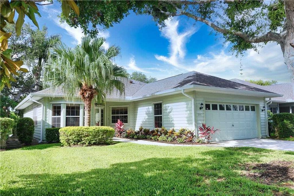 Property photo 1 of 31