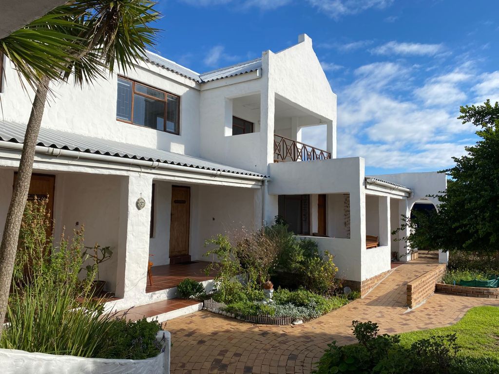 Property photo 2 of 39 1Sw1613030