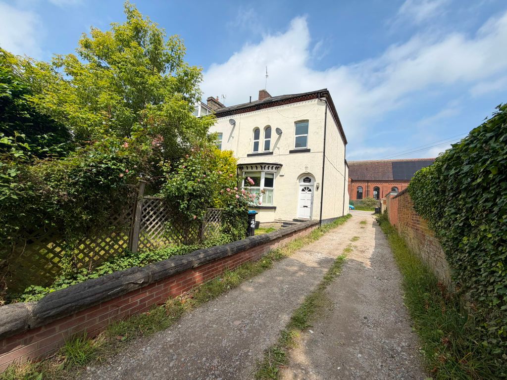 Property photo 2 of 6