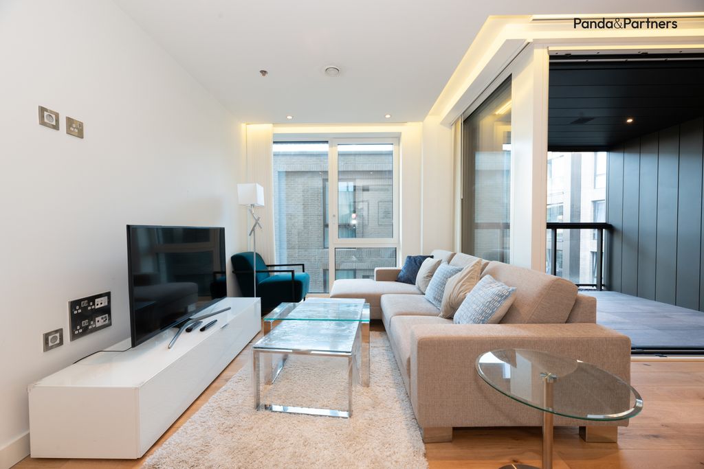 Property photo 2 of 14 Photo