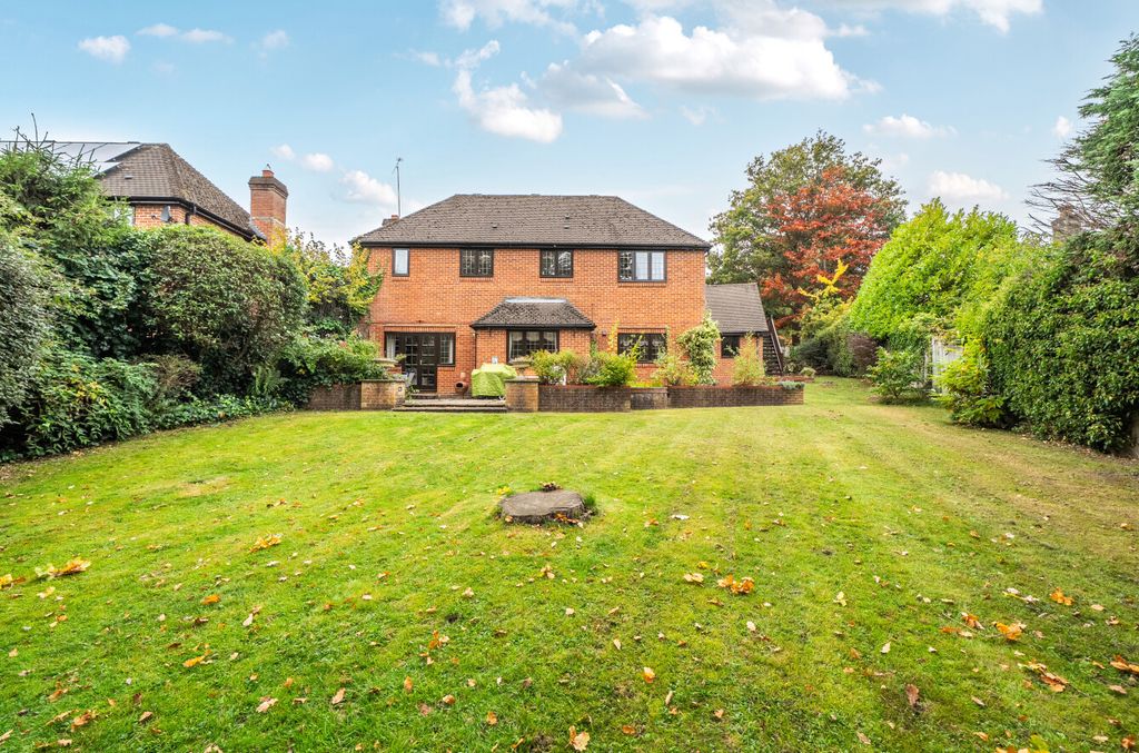 Property photo 2 of 23 1364930-37-68Ef6B...