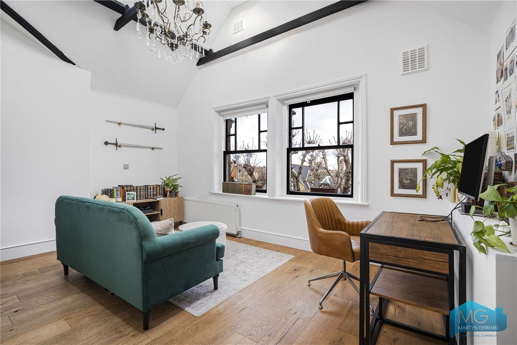 Property photo 3 of 9 Picture No. 04