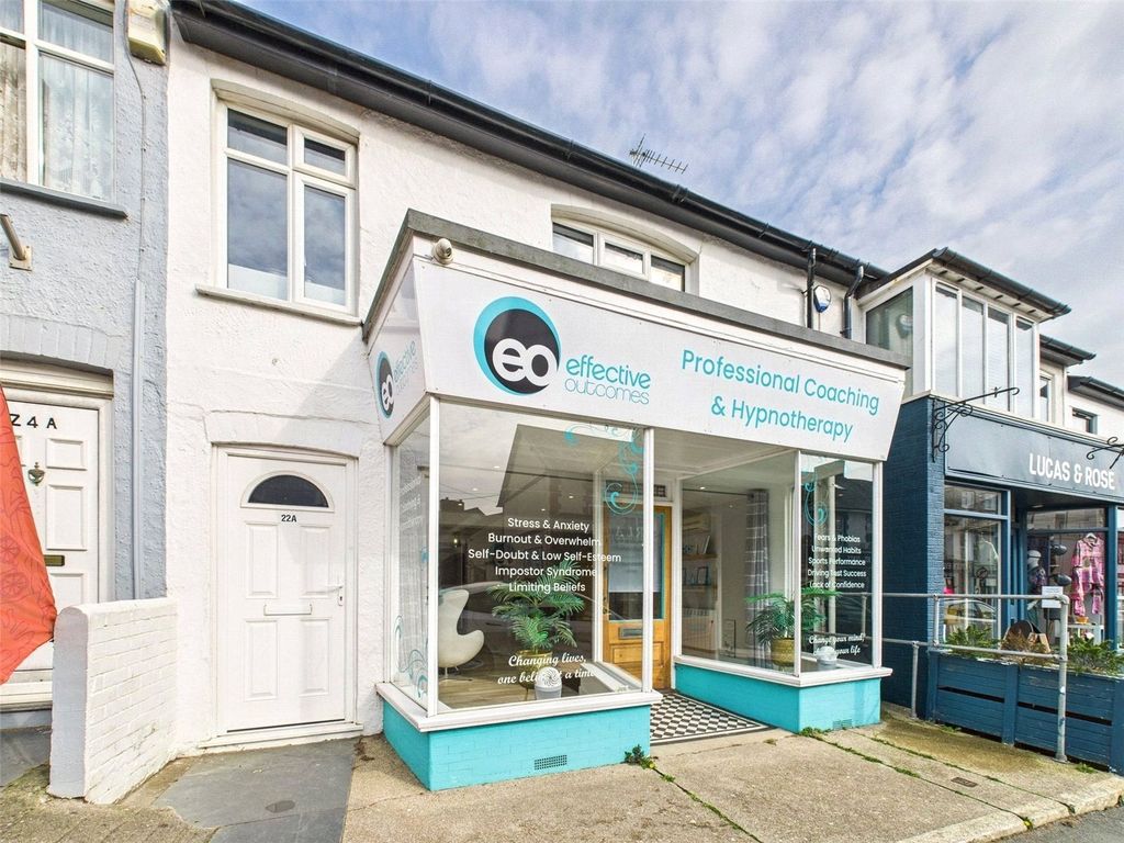 Property photo 1 of 7 Picture No. 16