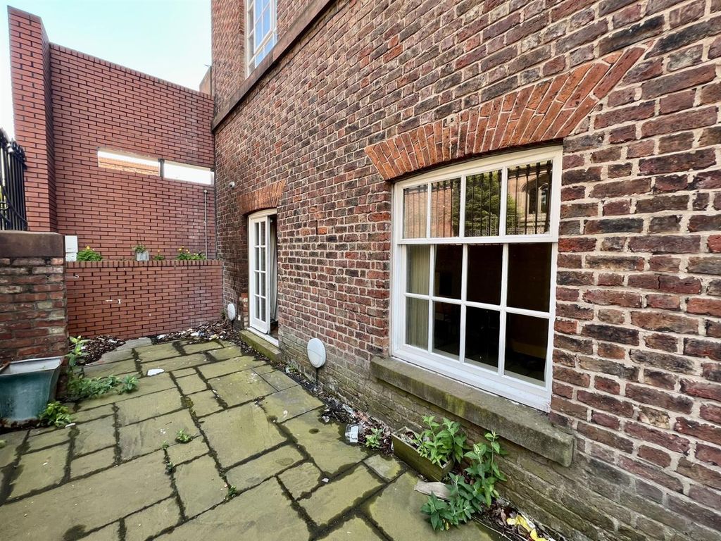 Property photo 2 of 8 Emwk7Qchn0Qlu8Nn5Cel0G.Jpg