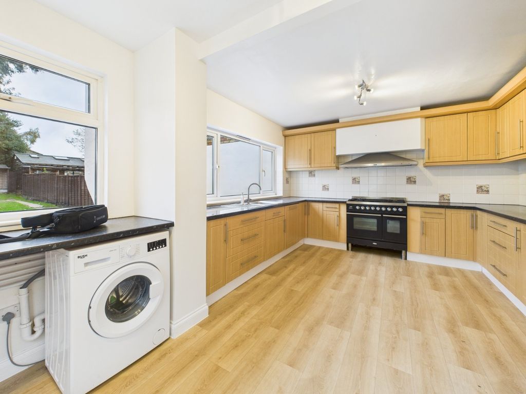 Property photo 2 of 11 Picture No. 04