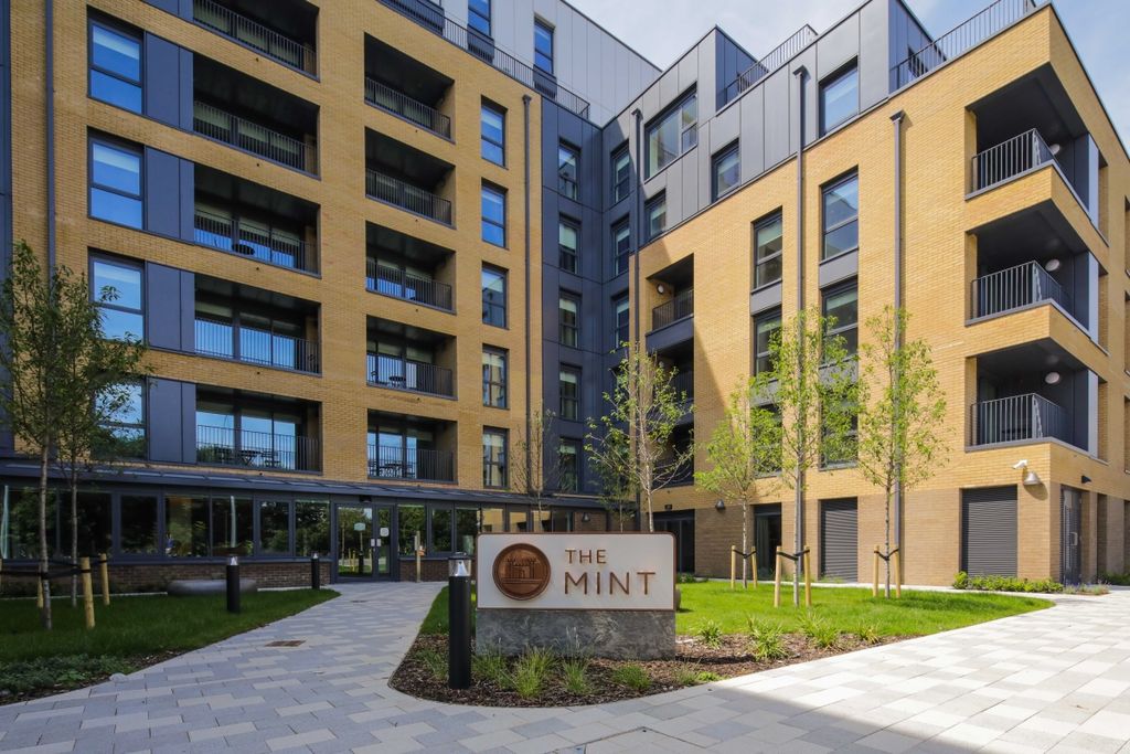 Property photo 1 of 19 Grainger The Mint...