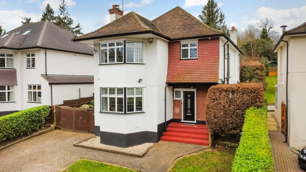 Property photo 1 of 10
