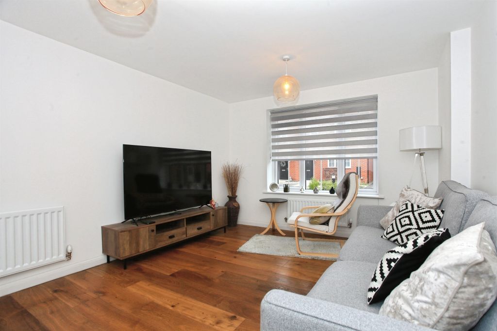 Property photo 3 of 14