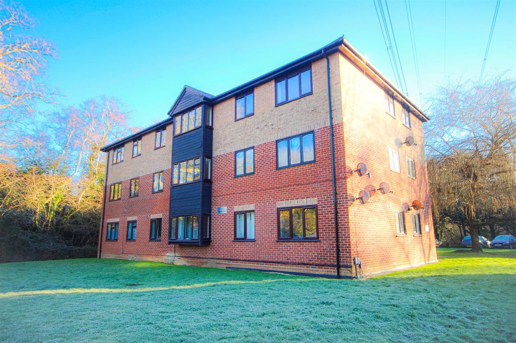 Property photo 1 of 4 Main Picture