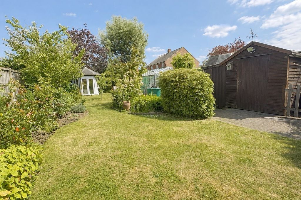 Property photo 3 of 13 4736416