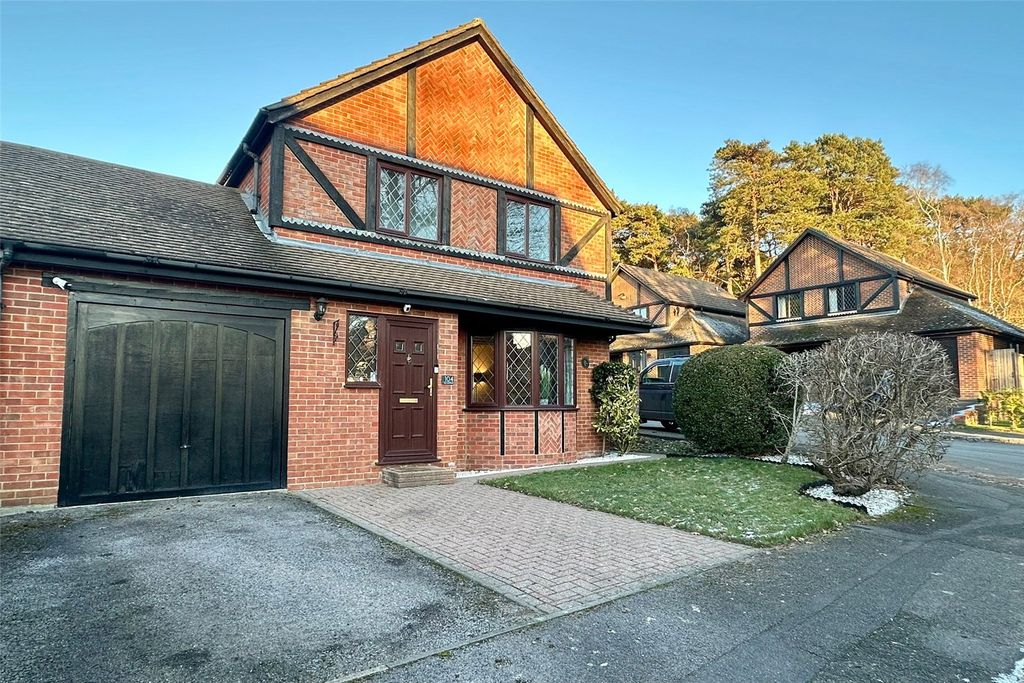 Property photo 1 of 16 Picture No. 11