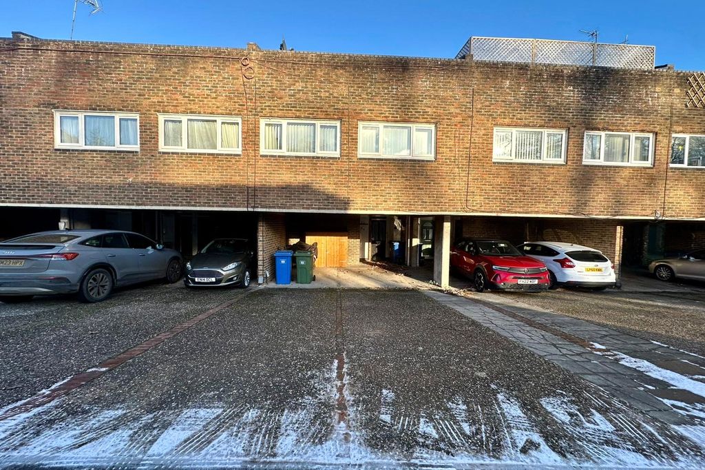 Property photo 1 of 9 Picture No. 01