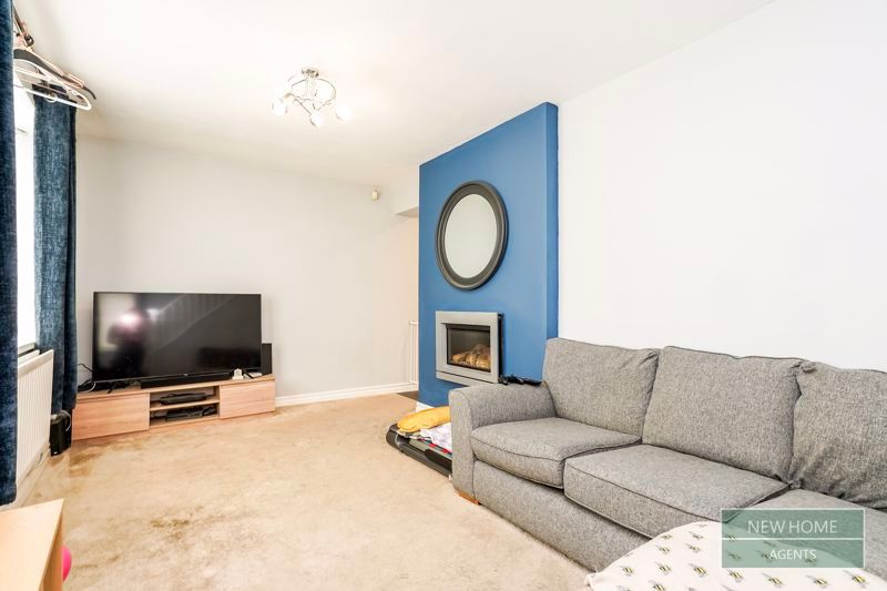 Property photo 2 of 15 Photo 6