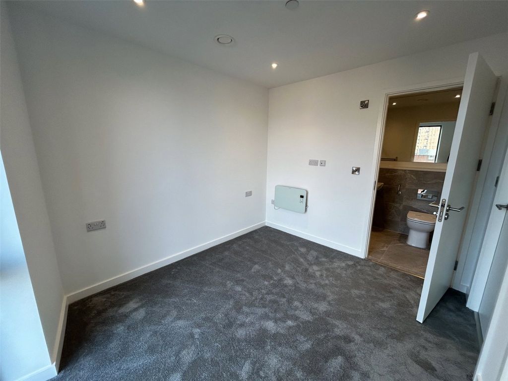 Property photo 3 of 8 Picture No. 03