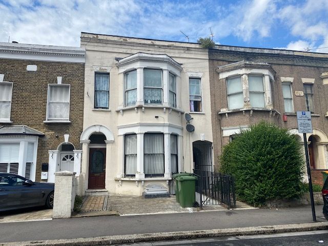 Property photo 1 of 6