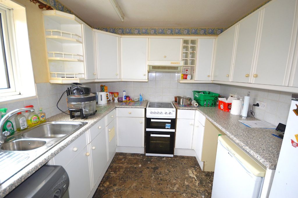 Property photo 2 of 18 Picture No. 02