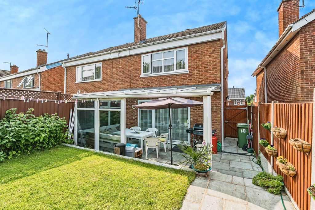 Property photo 2 of 15
