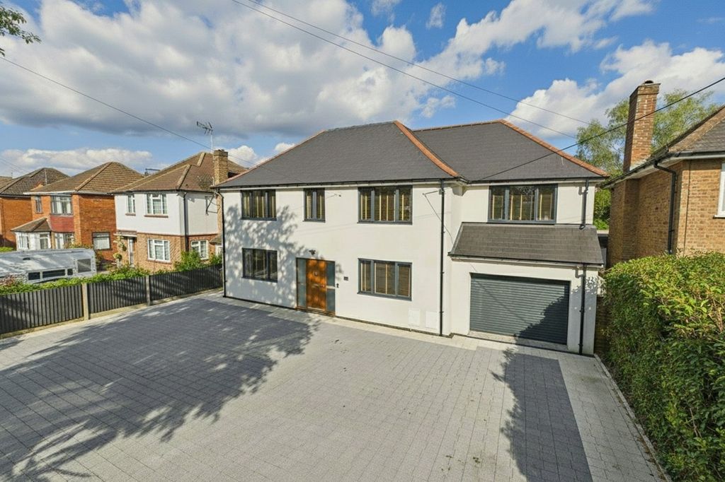 Property photo 1 of 22 Picture No. 24