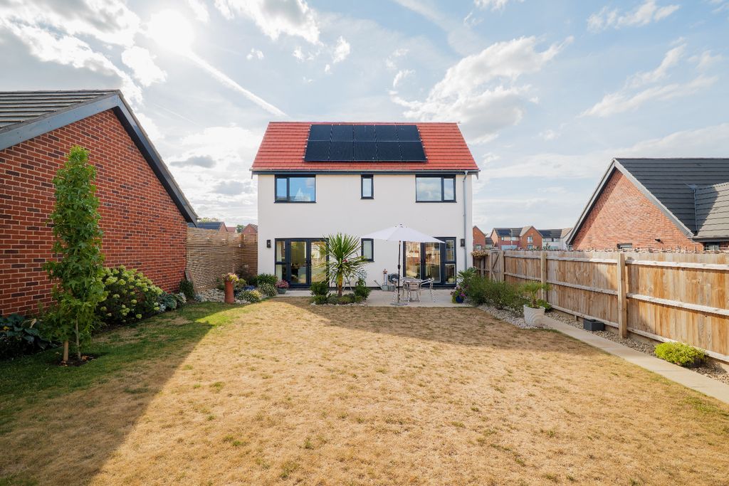 Property photo 2 of 23 5354144