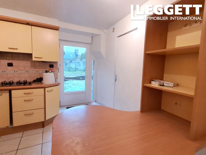 Property photo 3 of 10